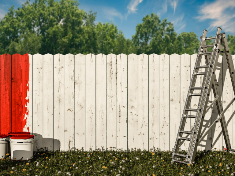 Finding Reliable Fence Painting Services Verify Qualifications and Avoid Unlicensed Contractors