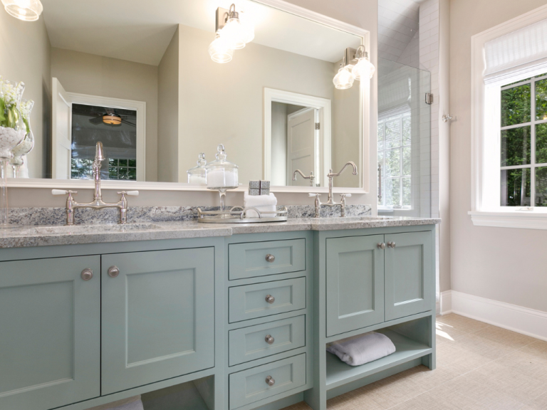 How to Find and Hire the Best Cabinet Staining Professional