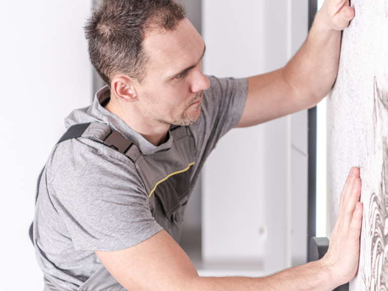 Uncertainty About Which Factors to Prioritize When Selecting a Wallpaper Installer