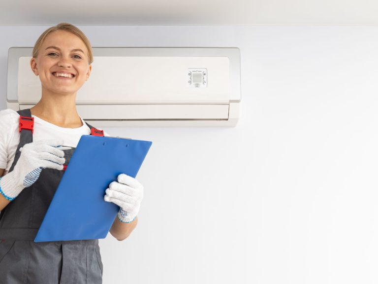 How to Remove Old Wallpaper Without Damaging Your Walls