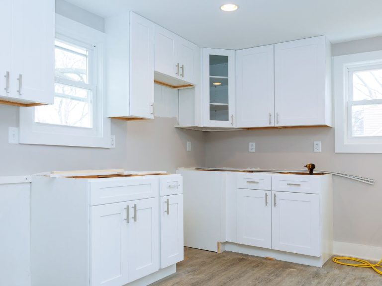 The Top 5 Mistakes People Make When Staining Their Cabinets (And How to Fix Them)