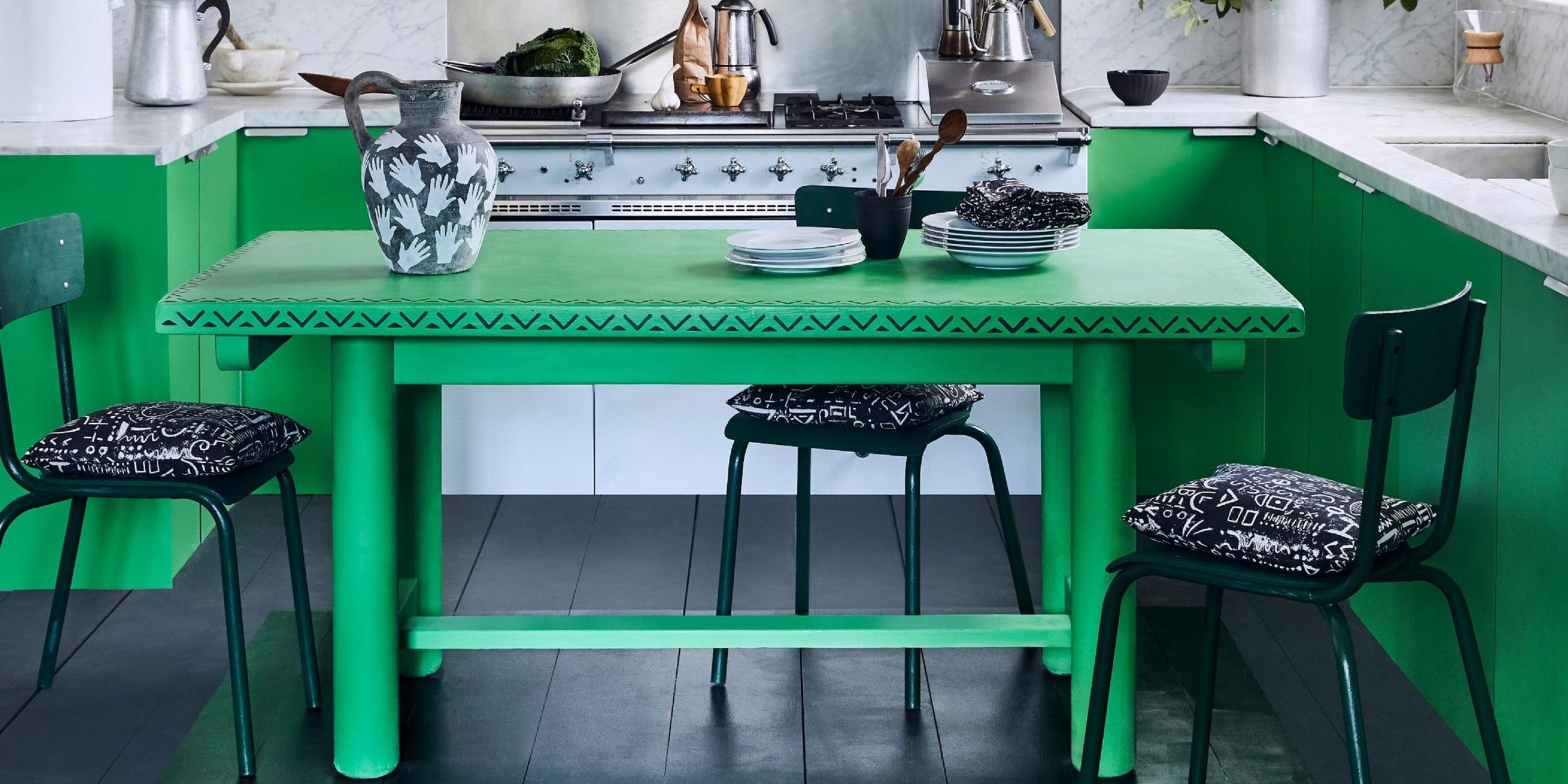 Paint for a Kitchen table Paint for a Kitchen table