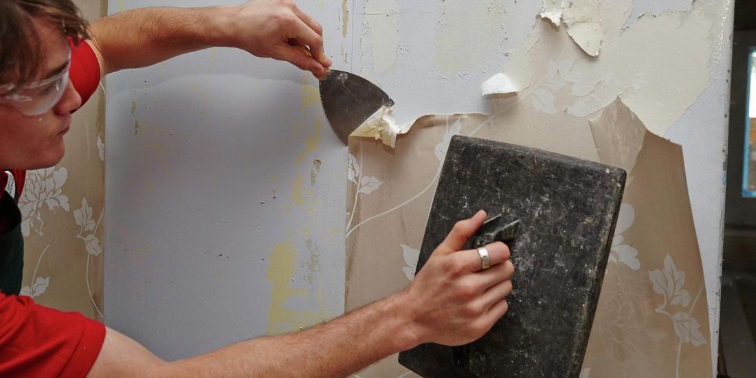 Unveiling Elegance: Mastering the Art of Wallpaper Removal