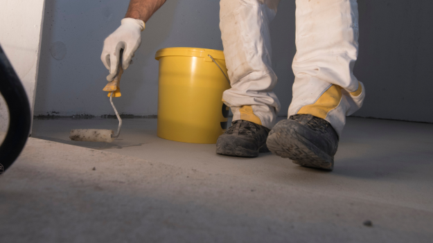 Can you provide step-by-step instructions for removing wallpaper efficiently Can you provide step-by-step instructions for removing wallpaper efficiently