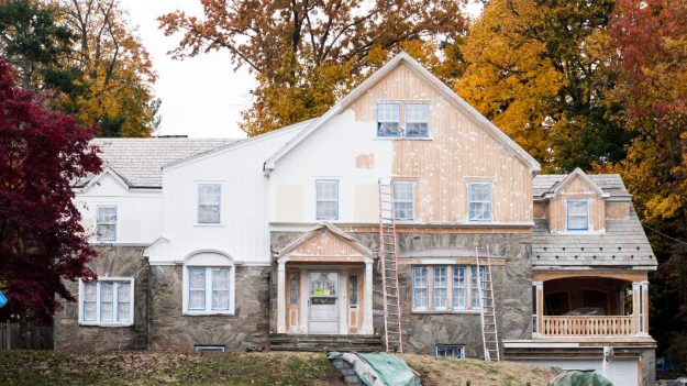 Choosing the Perfect Exterior Color Overcoming Overwhelm and Finding Your Ideal Design Choosing the Perfect Exterior Color Overcoming Overwhelm and Finding Your Ideal Design