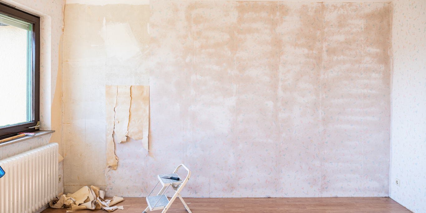 Effortless Wallpaper Removal Overcoming Dust Mess and Disruption