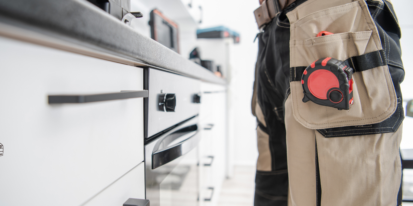 What Are the Common Mistakes People Make When Painting Cabinets What Are the Common Mistakes People Make When Painting Cabinets