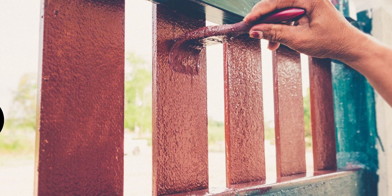 Choosing the Best Paint for Your Fence A Comprehensive Guide for Homeowners