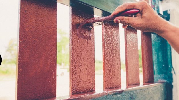 Choosing the Best Paint for Your Fence A Comprehensive Guide for Homeowners Choosing the Best Paint for Your Fence A Comprehensive Guide for Homeowners