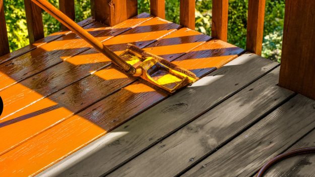Effective Techniques for Removing Old Deck Stain Without Damaging Wood Effective Techniques for Removing Old Deck Stain Without Damaging Wood
