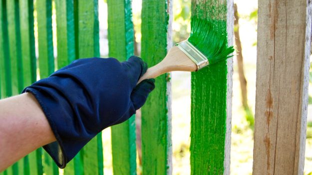 How Can Expert Fence Painting Services Protect Your Fence from the Elements How Can Expert Fence Painting Services Protect Your Fence from the Elements?
