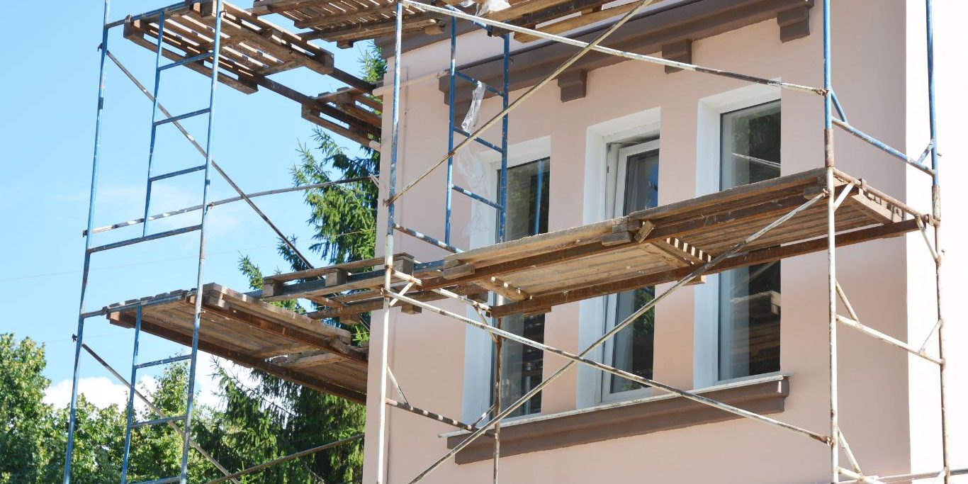 How Can Exterior Painting Services Increase the Longevity of Your Home’s Exterior?